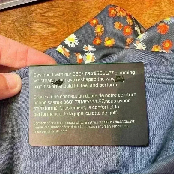Callaway TrueSculpt Floral Block Flounce Hem Golf Skort- Size L (NWT) - Picture 6 of 6